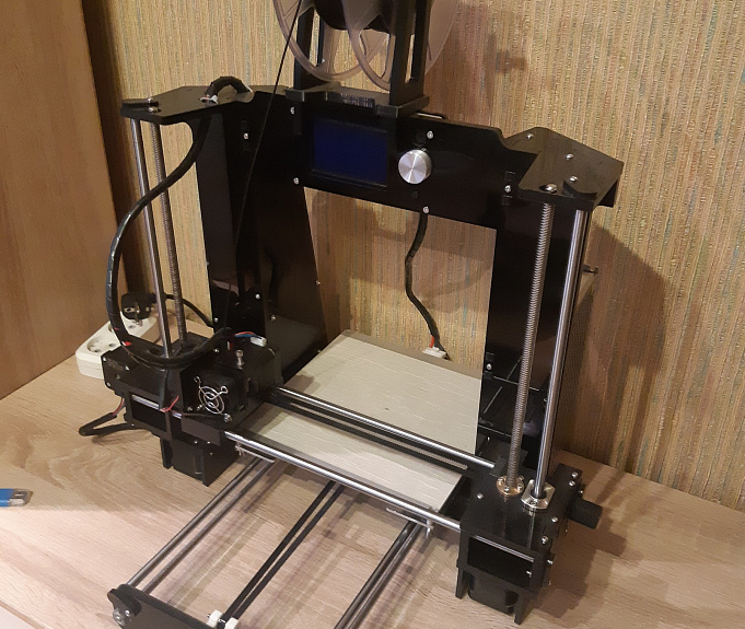 Продаю принтер Anet A6