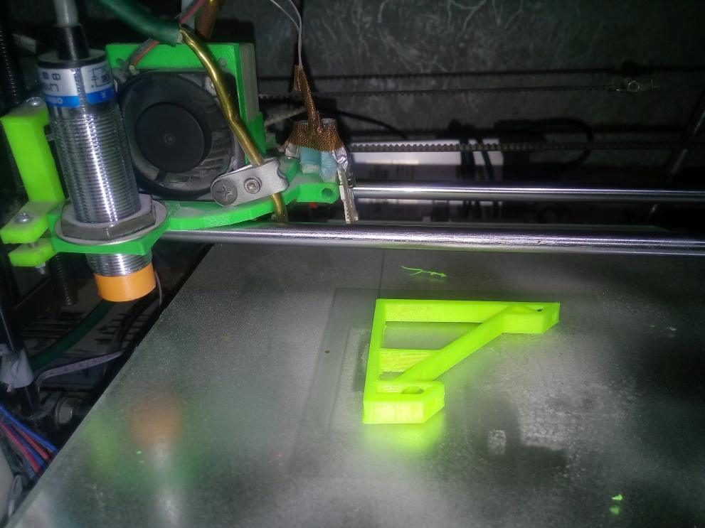 Продам 3d принтер Prusa Mendel i2.