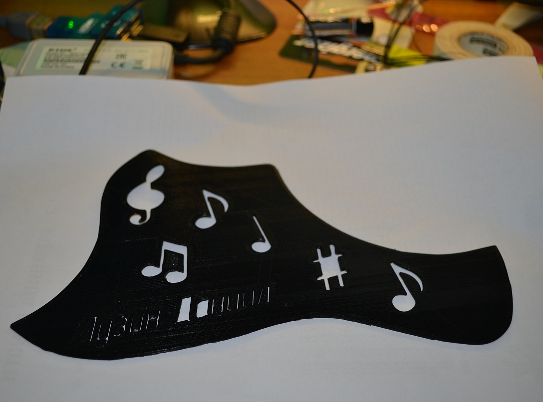 Akustik gitar pickguard (Plastik Aparattır!!!)