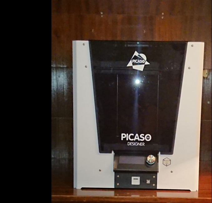 Продам 3D ПРИНТЕР PICASO 3D Designer и СКАНЕР Sense.  Оборудование из коробки. Продаю комплектом.
