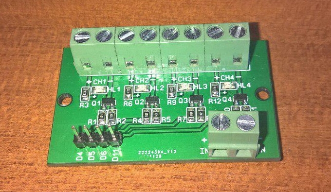 Плата расширения для подключения доп.вентиляторов и светодиодных лент