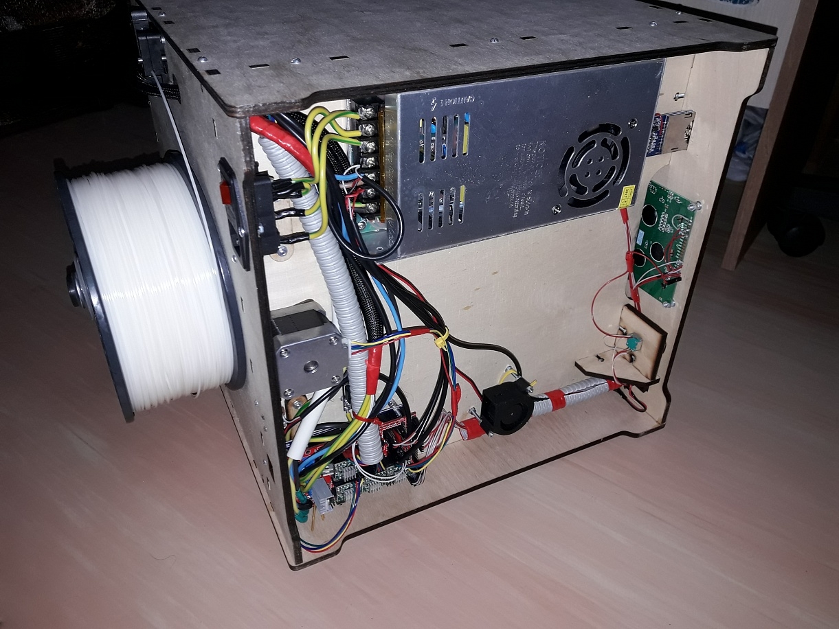 Продам 3Д принтер Ultimaker.