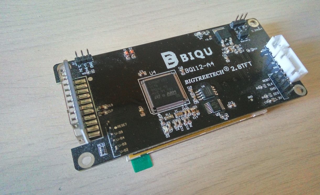 Дисплей от Biqu Magician