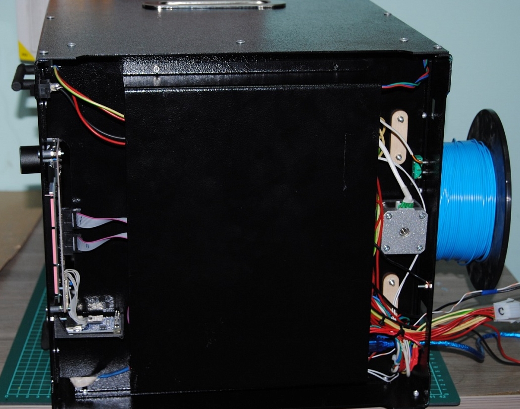 3D Принтер. Клон Ultimaker стальной корпус.