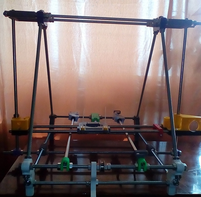 PRUSA_I2 в сборе (механика )