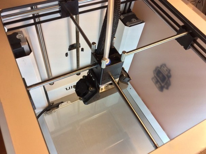 3D принтер Ultimaker 2 + Olsson Block + 9 катушек