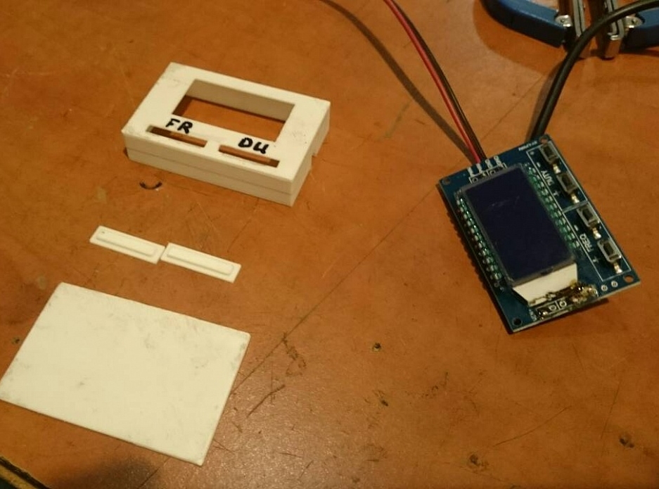 PWM sinyal üreteci muhafazası (Plastik Aparattır!!!)