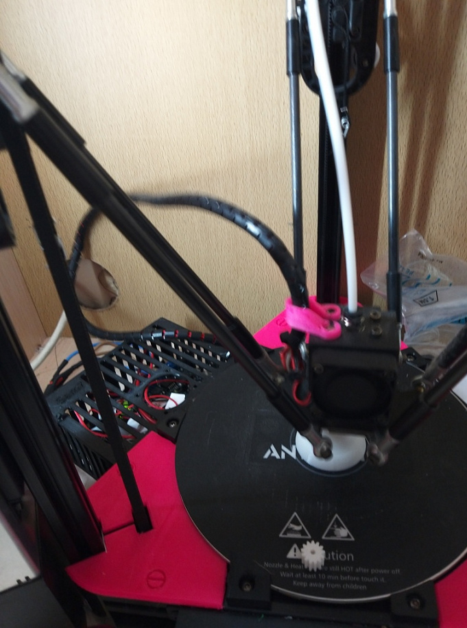 Продам 3d принтер Anycubic Kossel 