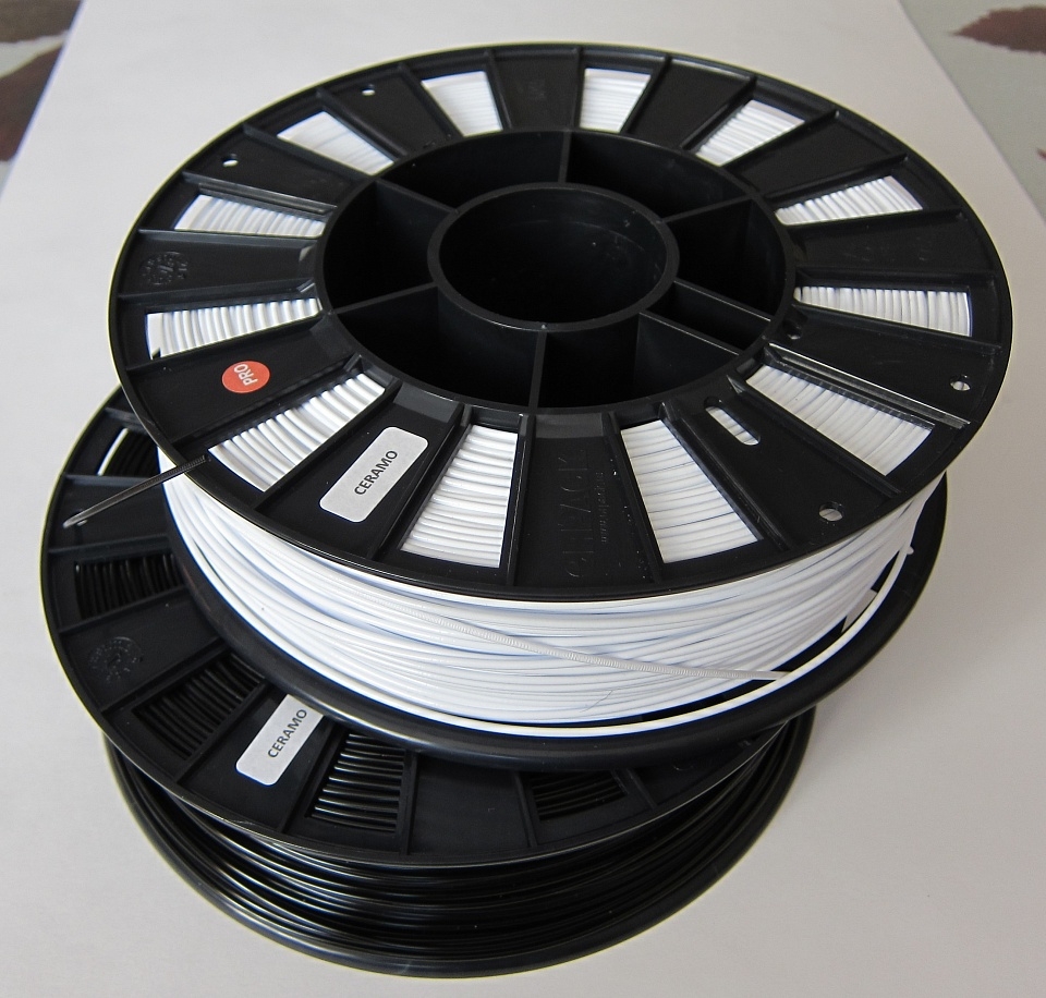 Продам пластик Ceramo от Filamentarno Продам пластик Ceramo от Filamentarno