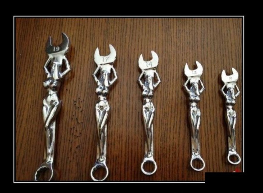 смоделировать подарочные ключи