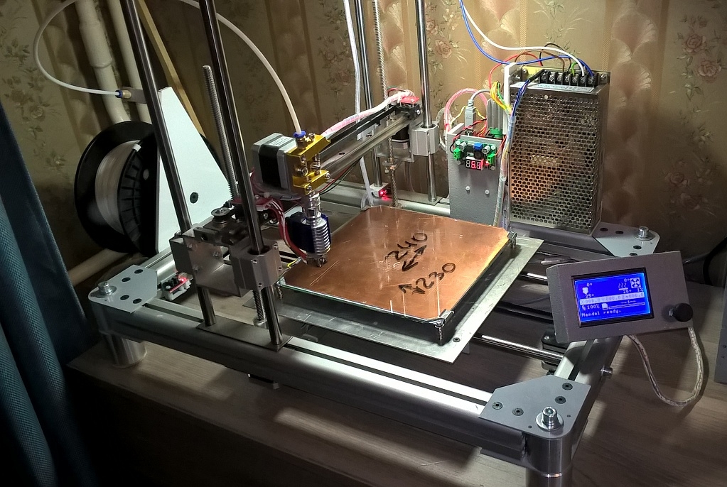 продам каркас принтера с направляющими и кронштейнами 