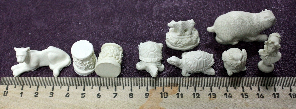 Распечатать модели, очень маленькие. 