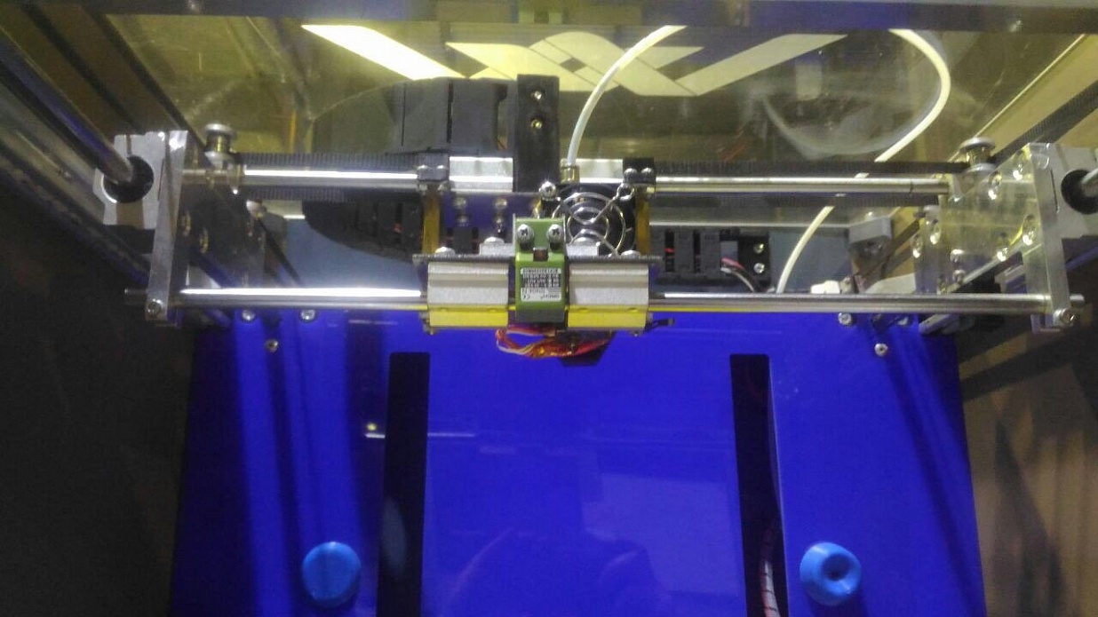 Продам 3д принтер