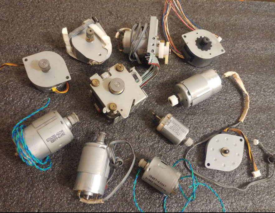 кучка разных моторчиков