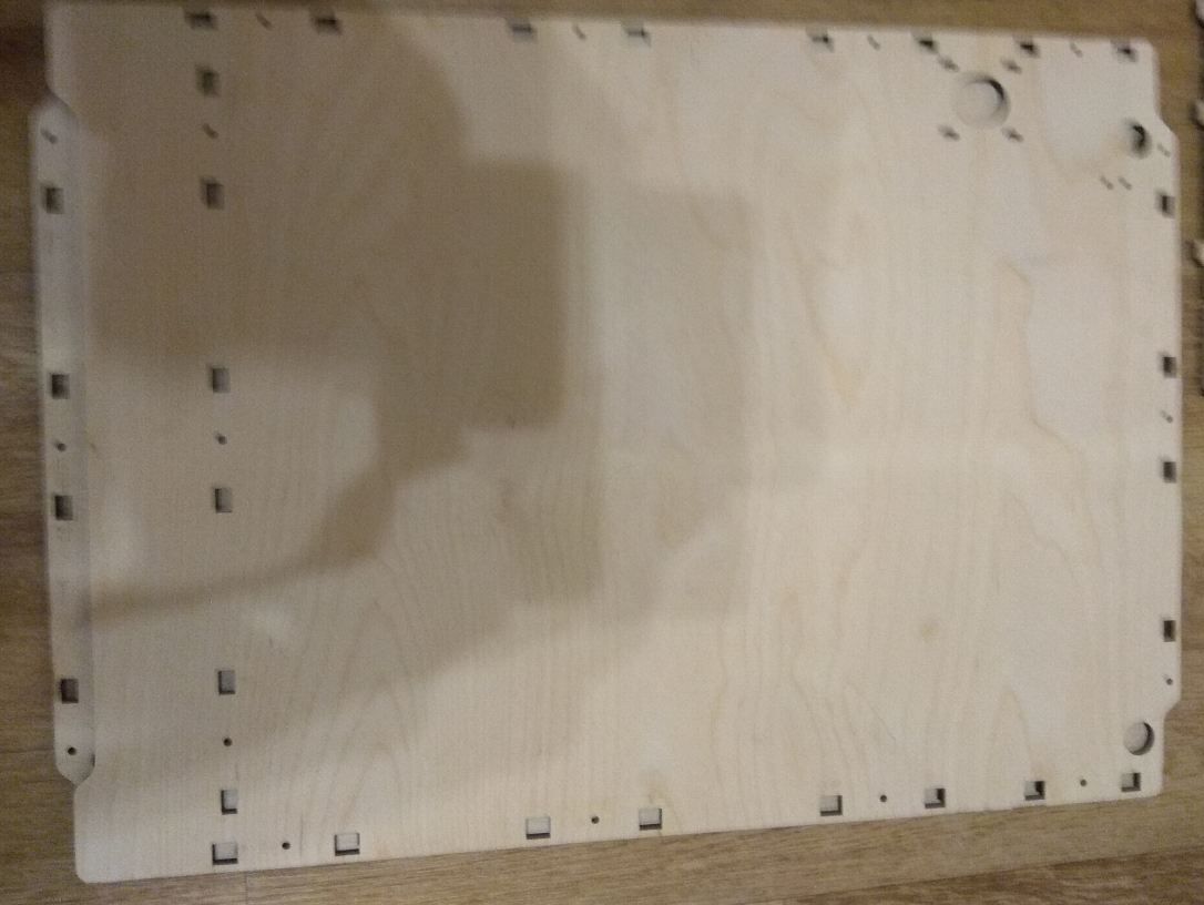 Продам корпус ULTIMAKER , из фанеры 6 мм 