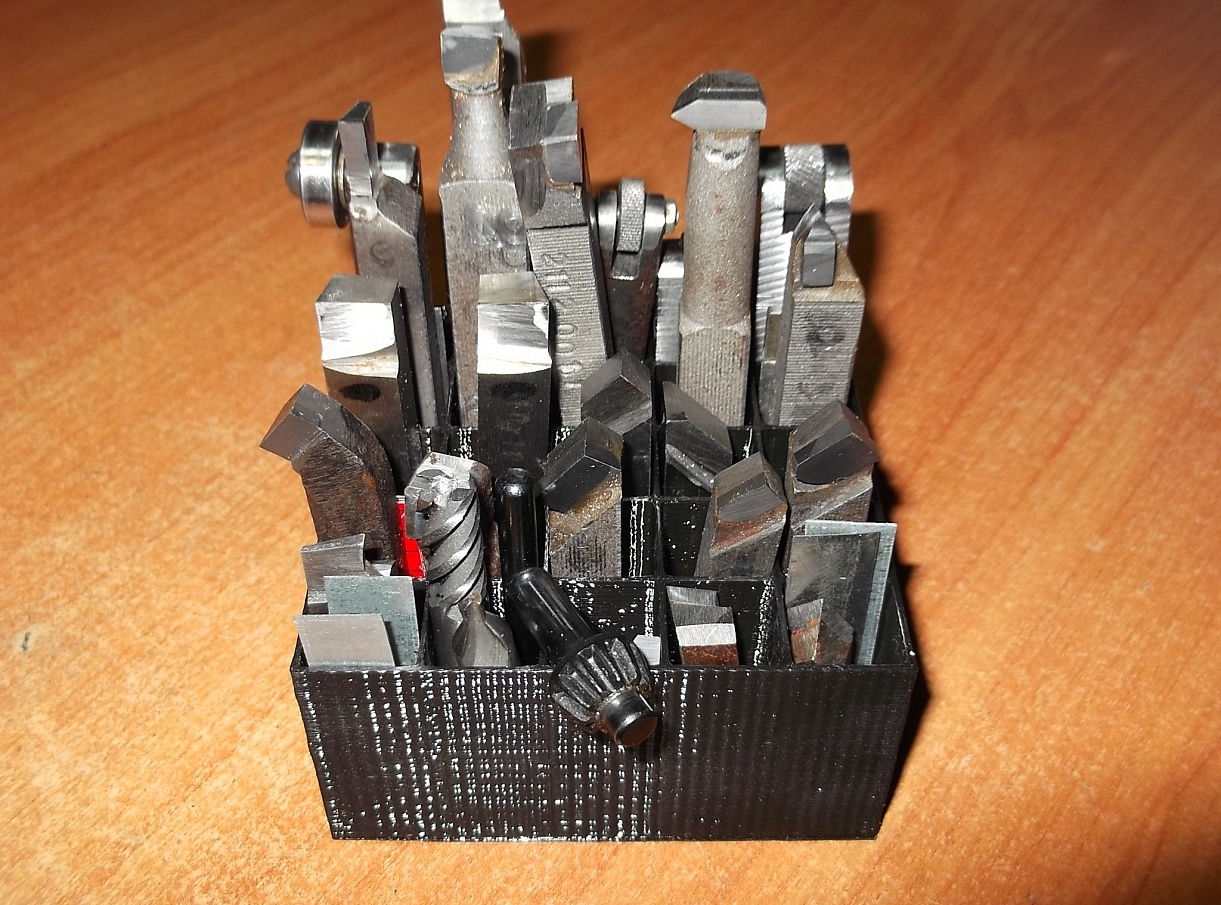 Kesiciler için kaset (Plastik Aparattır!!!) Kesiciler için kaset (Plastik Aparattır!!!)