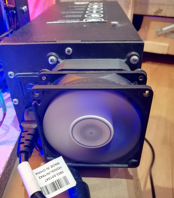 Продам Wanhao i3 v 2.1 и мелочевку