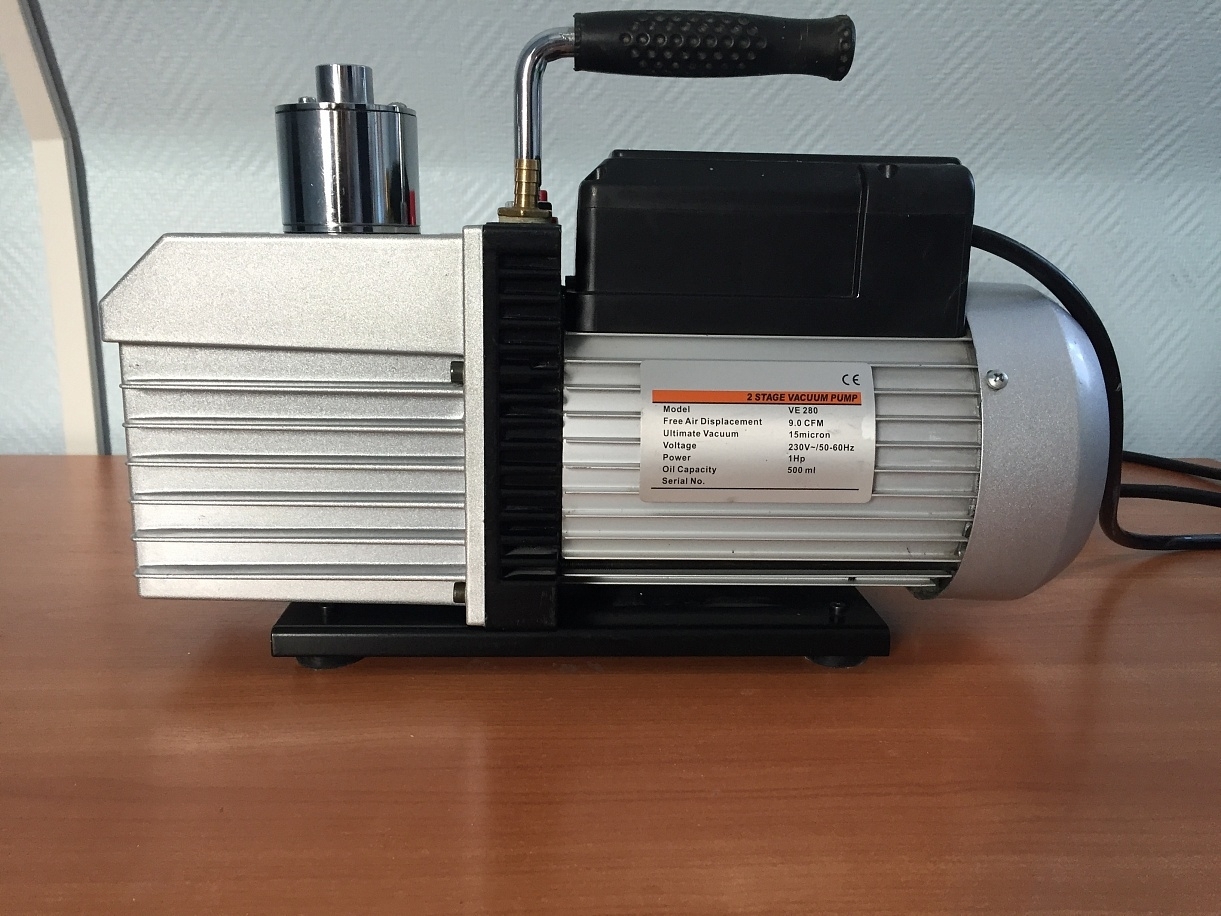 Продаю оборудование для вакуумного литья в силиконовые формы