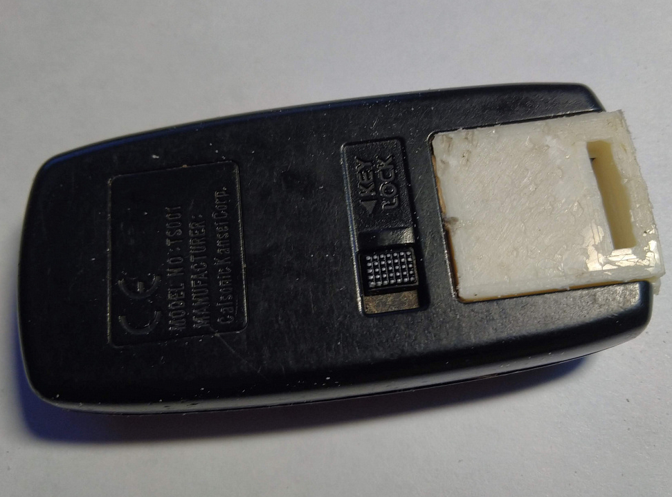 Kapı/kontak anahtarı kafası Suzuki Grand Vitara 05- (Plastik Aparattır!!!)