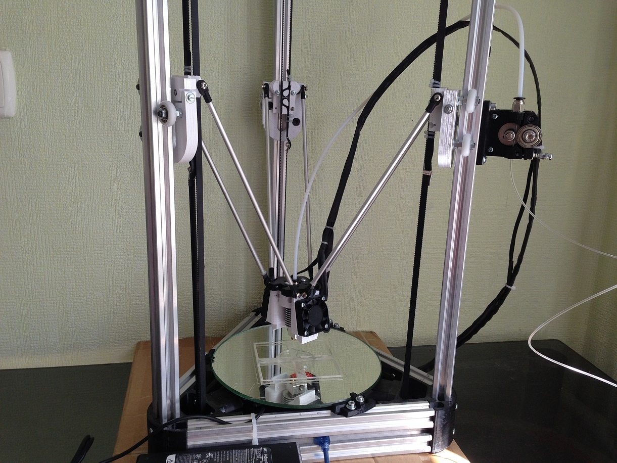 3d принтер Дельта