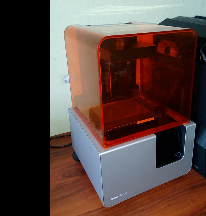 Продам принтер FORMLABS Form 2