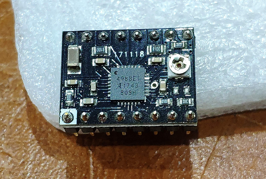 Драйвера управления шаговыми двигателями A4988