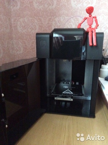 Продается 3д принтер UP! mini