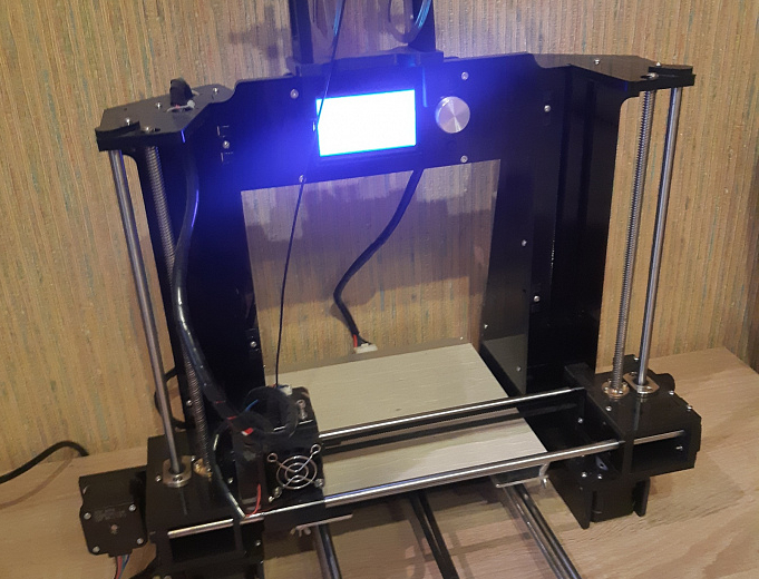 Продаю принтер Anet A6