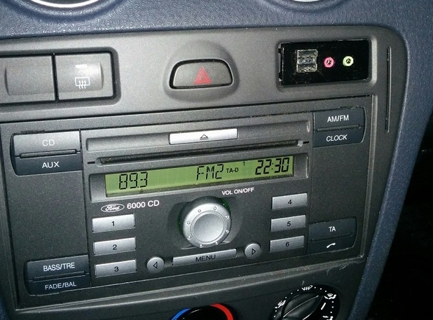 Ford Fusion ön panel kapağı (Plastik Aparattır!!!)