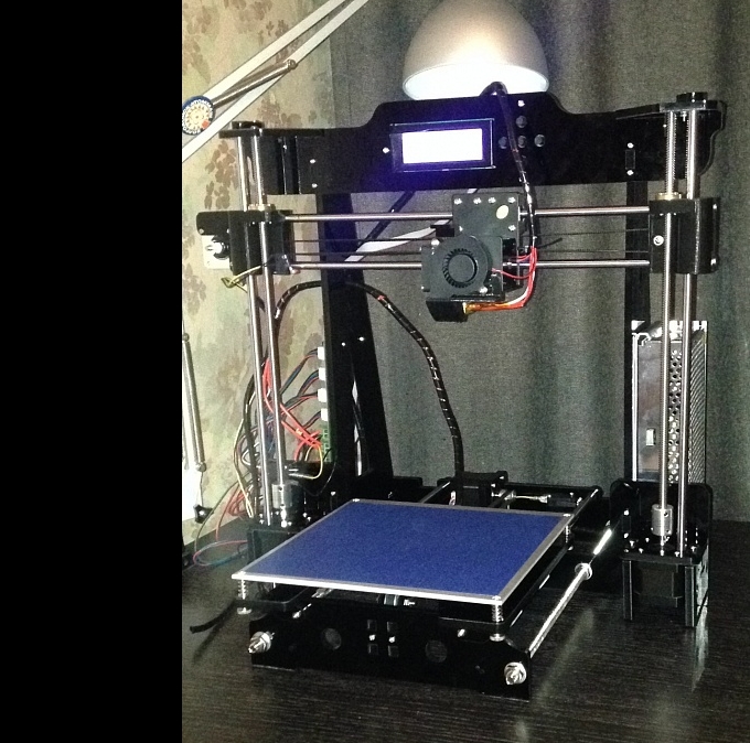 Продам Anet A8