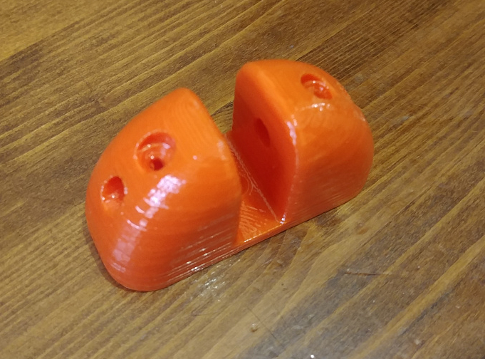 Çamaşır kurutma makinesi veya blok sistemi. (Plastik Aparattır!!!)