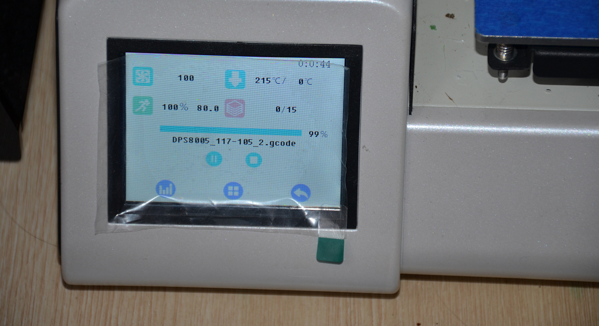 Продам 3D принтер Geeetech E180 с WiFi, сенсорным экраном (+ 3 кг пластика)