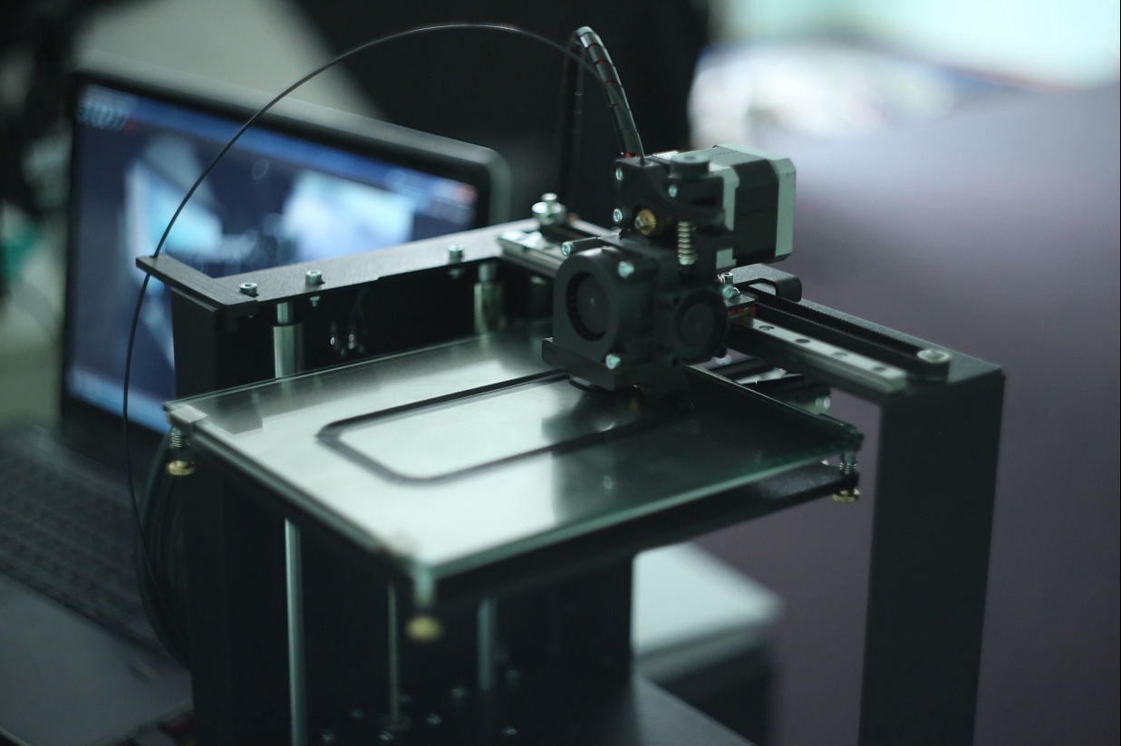 Продам MZ3D - 330