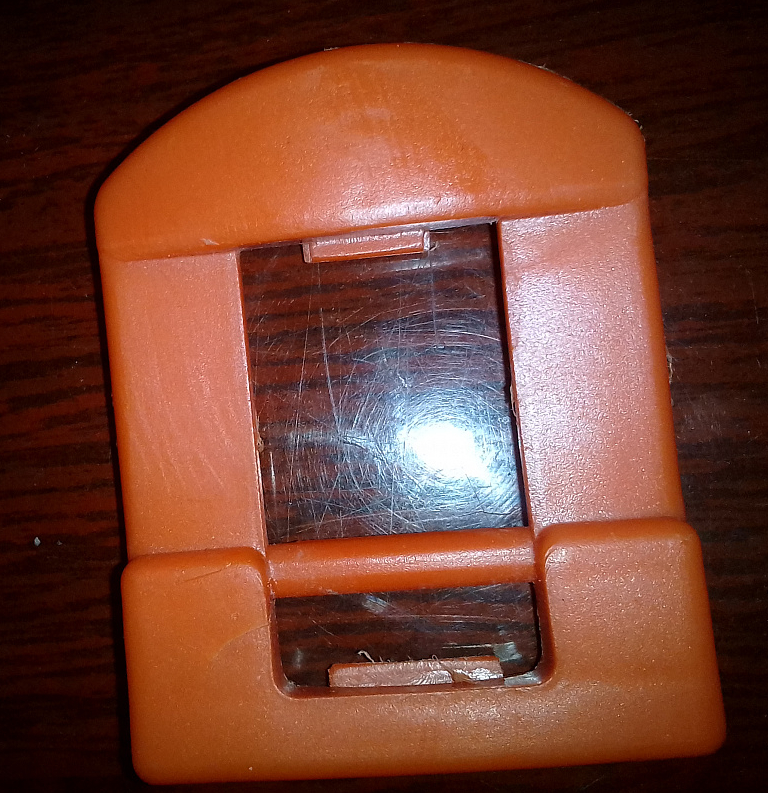 копия крепления чемадана из пластика