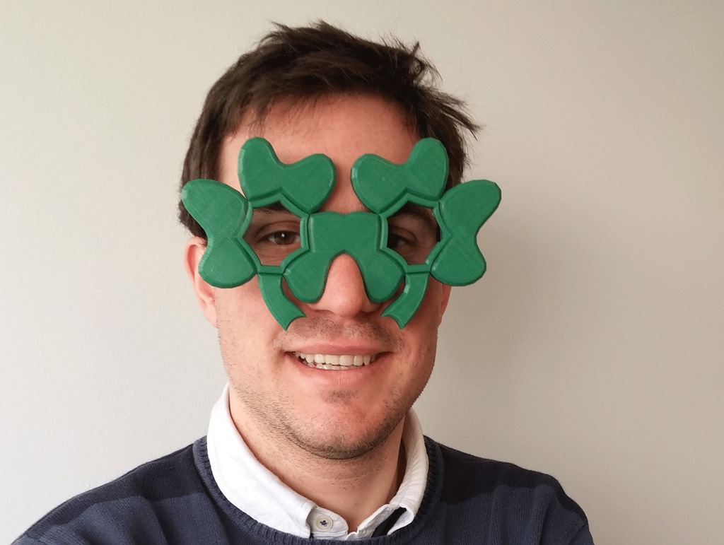 Yonca bardakları (Plastik Aparattır!!!)