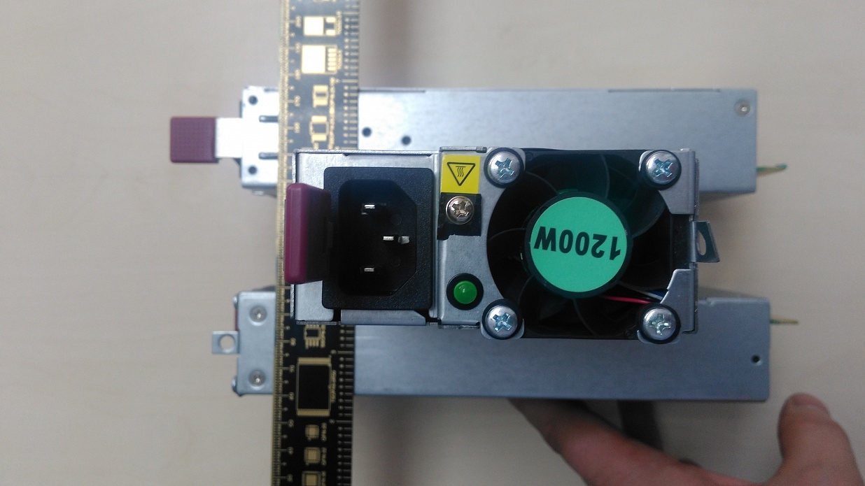 Продам блок питания 12 В, 100 А (1200 Вт) Продам блок питания 12 В, 100 А (1200 Вт)