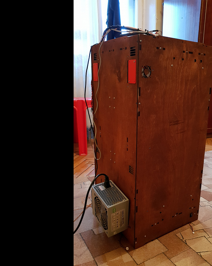 3d принтер 3-Bolt с областью печати 220х220х530