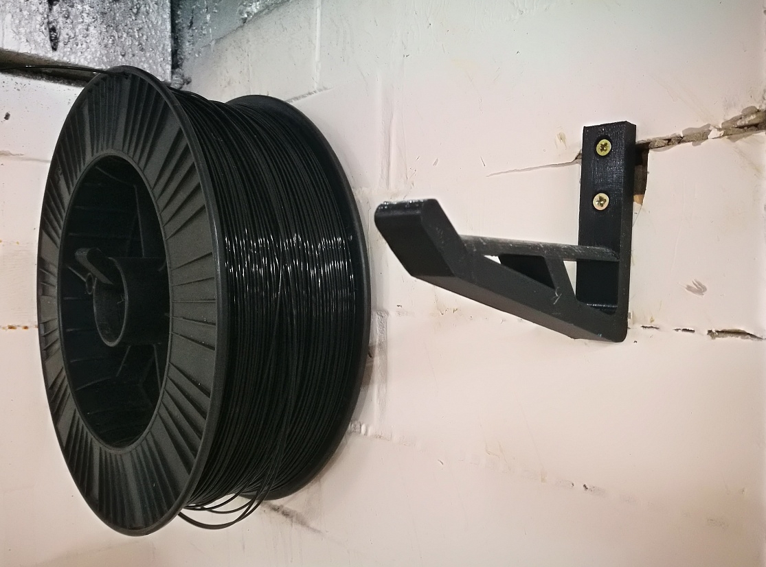 3d модель Кронштейн на стену для катушек для 3d принтера - скачать ...