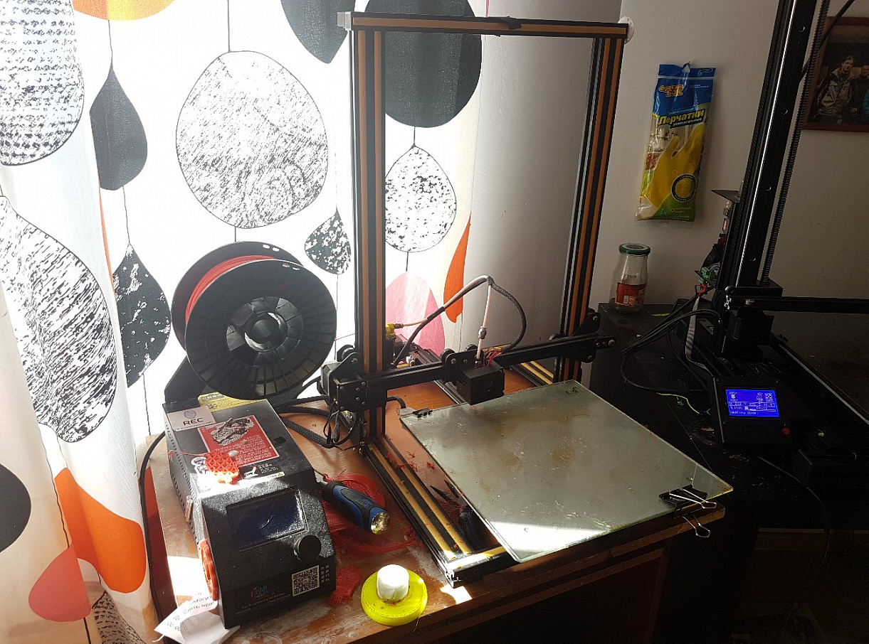 Продам  Creality3D cr-10