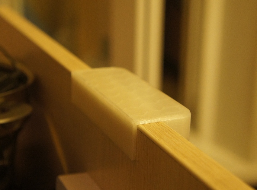 16 mm suntadan yapılmış çekmeceler için kaplama kolu (Plastik Aparattır!!!)