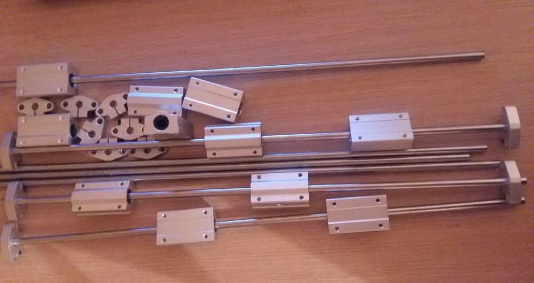 Продаются валы с подшипниками