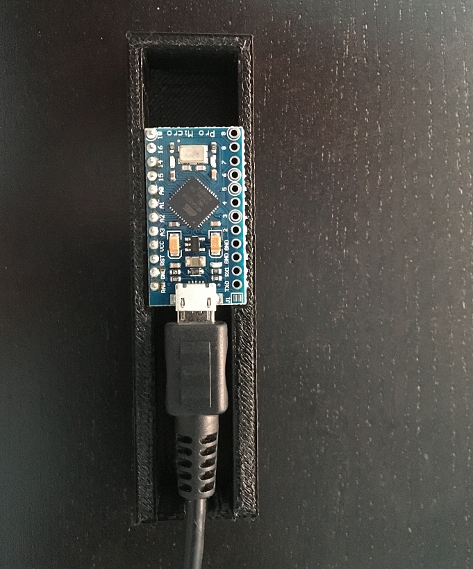 Нужно отрисовать БОКС под флешку (STL) для печати (полная версия)