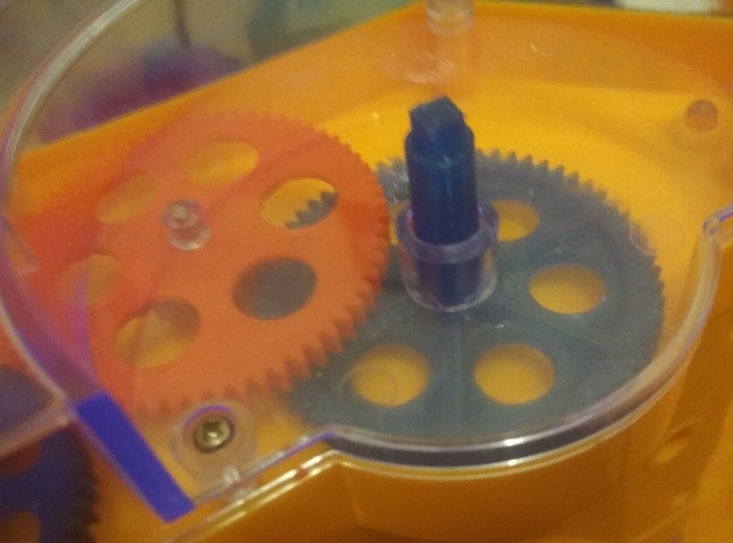 Radyo tasarımcısı "Znatok"tan ay gezgini için büyük donanım (Plastik Aparattır!!!) Radyo tasarımcısı "Znatok"tan ay gezgini için büyük donanım (Plastik Aparattır!!!)