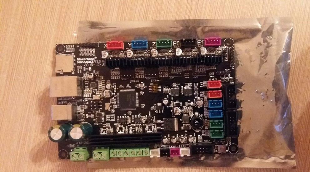 Продается новая плата MKS SBACE V1.3