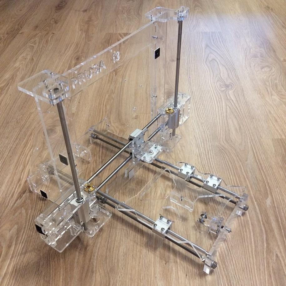 Продам акриловую раму Prusa i3 (Питер) Продам акриловую раму Prusa i3 (Питер)
