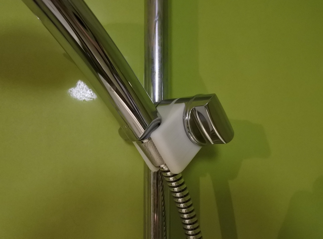 Duş tutucusu GROHE (Plastik Aparattır!!!)