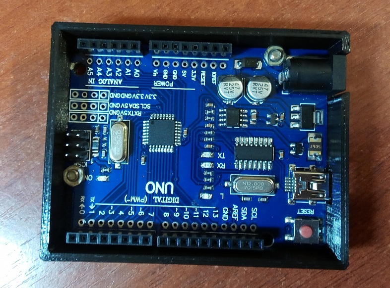 Arduino UNO için muhafaza (Çince modifikasyon) (Plastik Aparattır!!!)