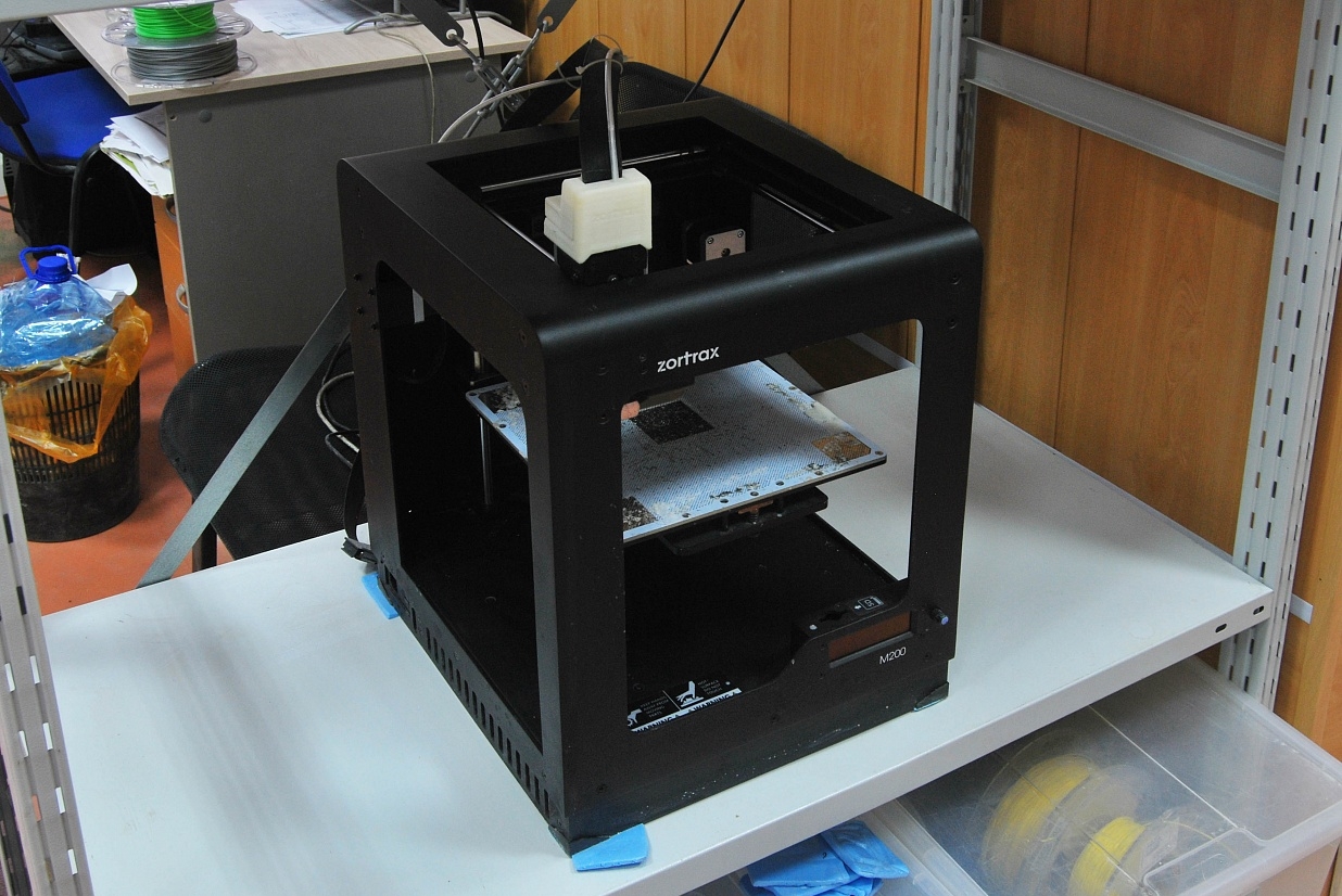 3d принтер Zortrax M200 БУ