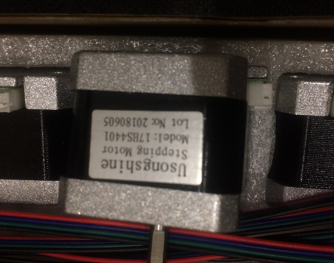 Комплект шаговых двигателей Nema17hs4401 