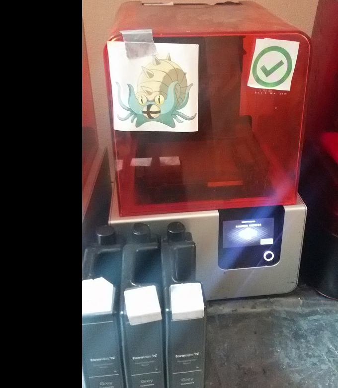 Продам 3д принтер Formlabs Form 2